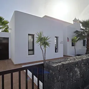 villa-bolboreta-with-private-pool.in-canary-islands.com/