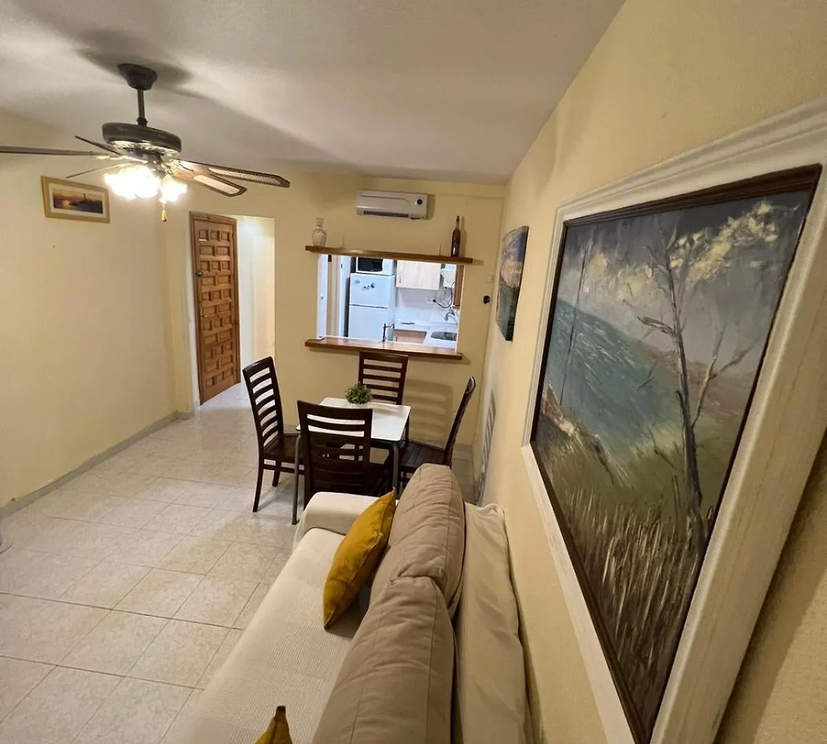 Apartamentos Playa Bajondillo Spain